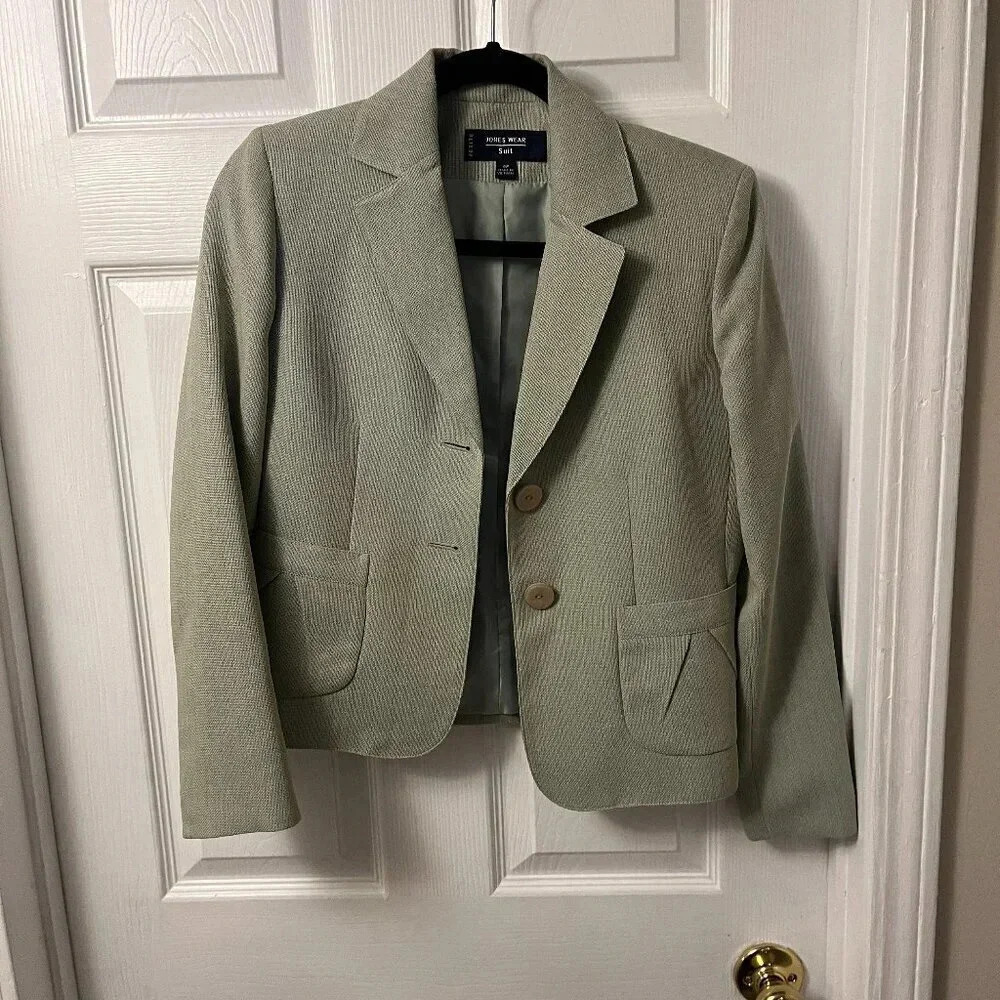 Women’s Jones Wear Blazer Size 4P